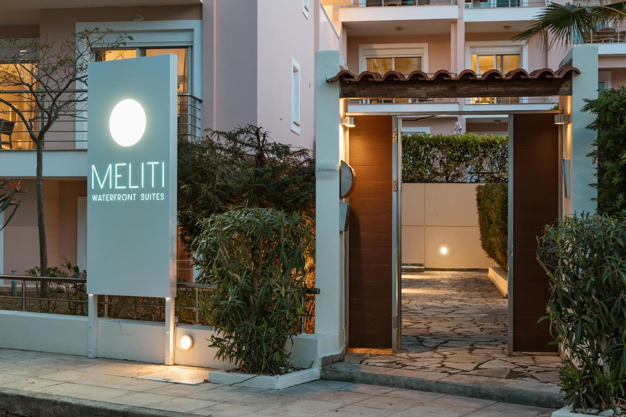Meliti Waterfront Suites Karavomylos Eksteriør bilde
